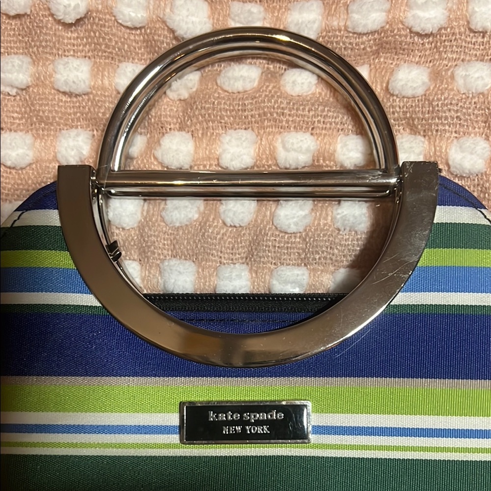 KATE SPADE~ Sporty Purse - Picture 2 of 16